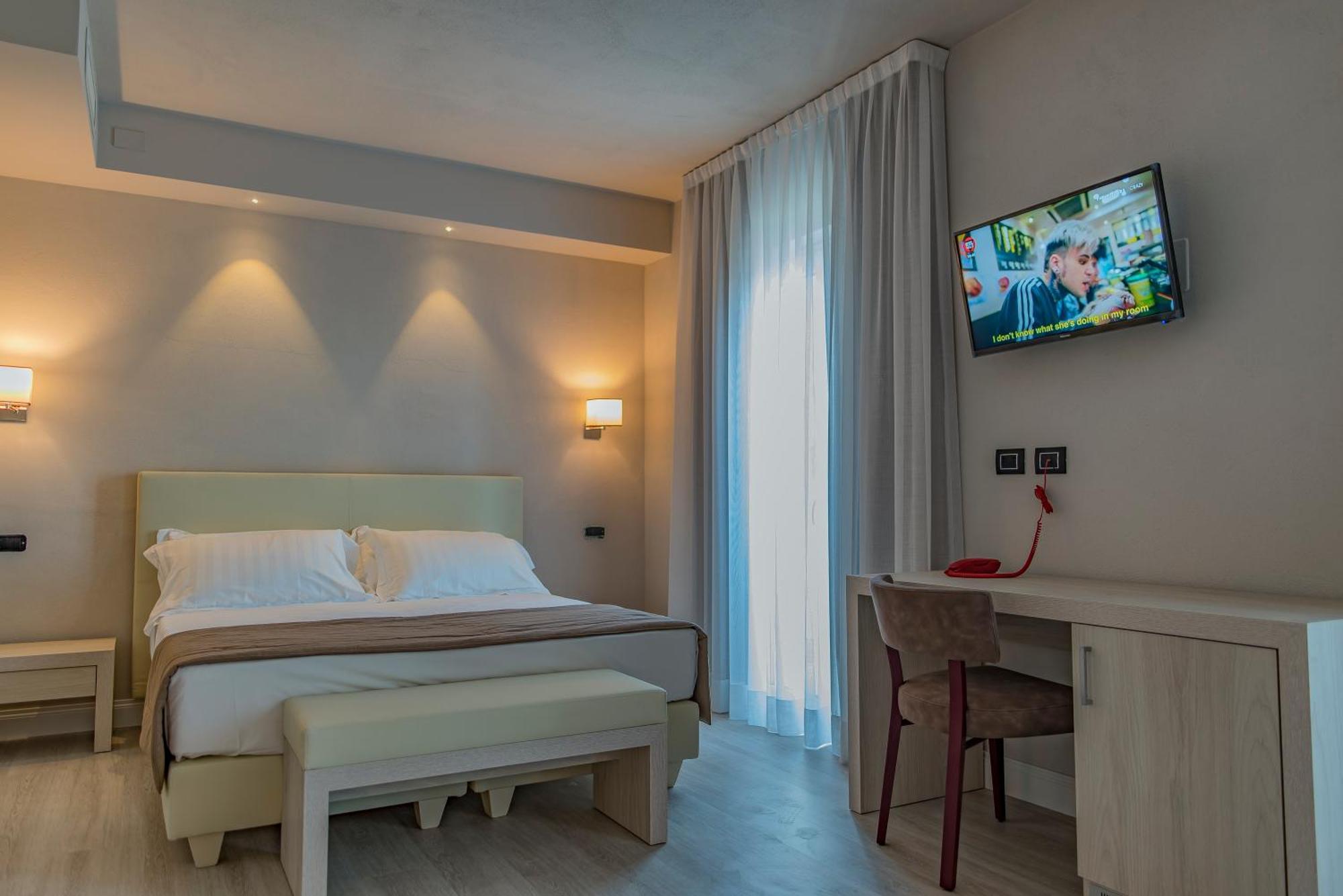 Hotel Villa Barsanti П'єтразанта Екстер'єр фото