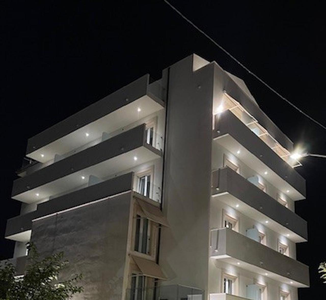 Hotel Villa Barsanti П'єтразанта Екстер'єр фото